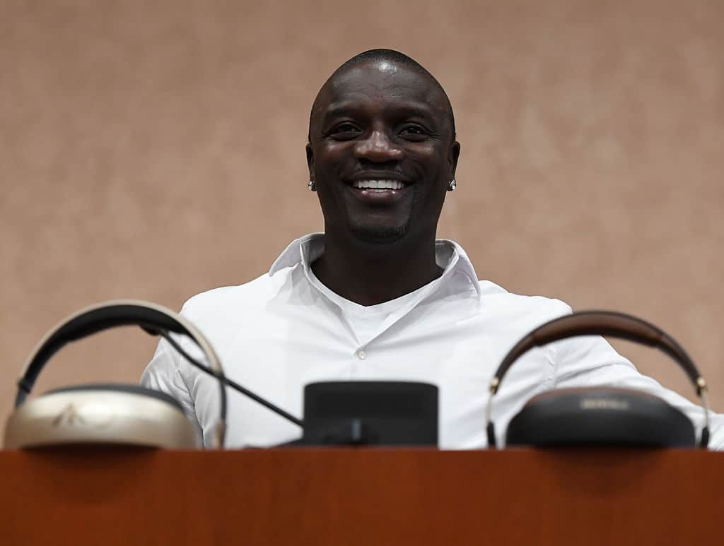 Akon Responds To Suge Knight’s Rape Allegations