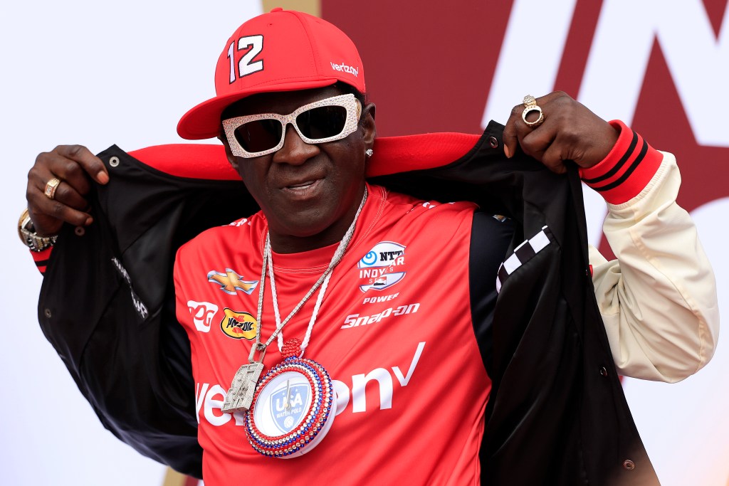Flavor Flav Lands A Signature Meal With Red Lobster