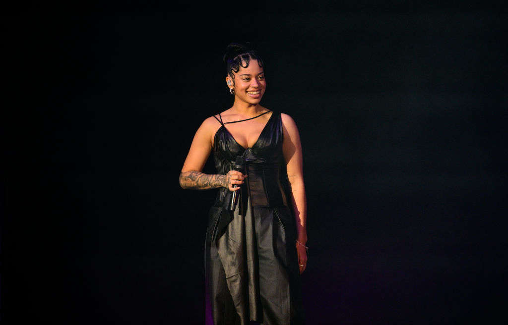 Ella Mai Shows Off Her Newborn Baby In Family Photo W/ Jayson Tatum