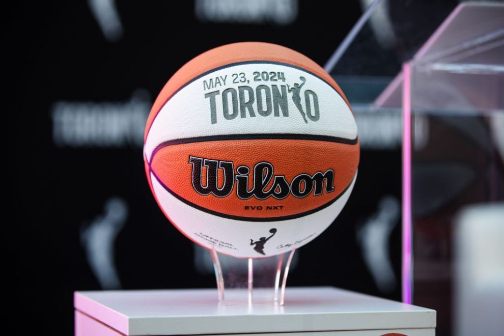 Toronto, ON - May 23: Prime Minister Justin Trudeau and other dignitaries announce the expansion of the WNBA to Canada with a team in Toronto. PD Nick Lachance/Toronto Star Nick Lachance/Toronto Star