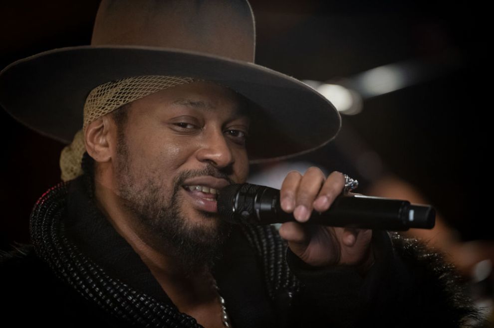NEW YORK, NEW YORK - FEBRUARY 27: D'Angelo performs at The Apollo Theater on February 27, 2021 in New York City.