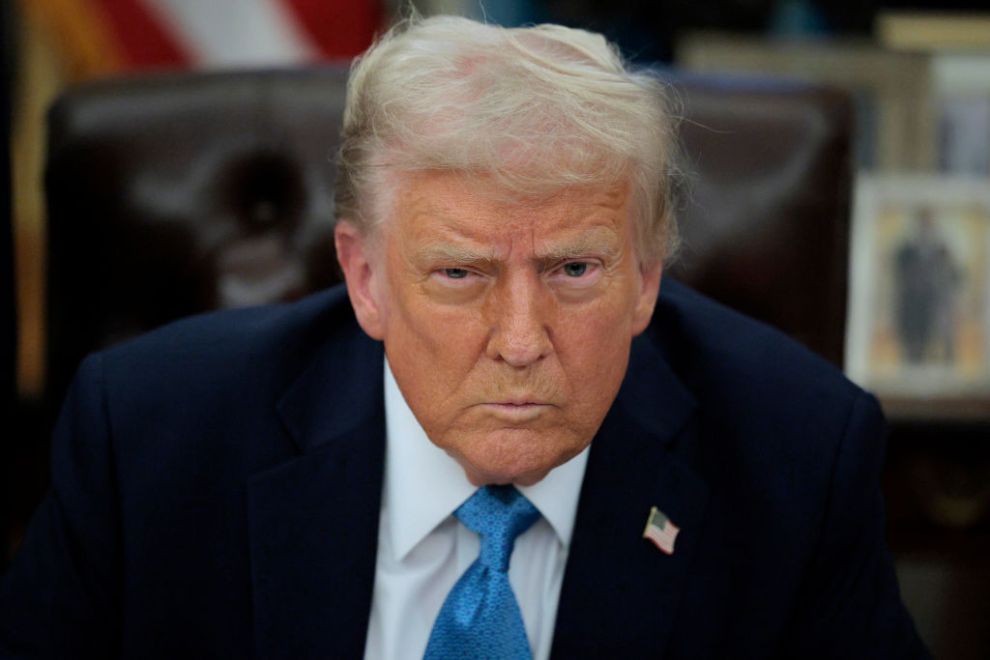 WASHINGTON, DC - JANUARY 31: U.S. President Donald Trump talks to reporters after signing an executive order, "Unleashing prosperity through deregulation," in the Oval Office on January 31, 2025 in Washington, DC. Trump spoke to reporters about tariffs against China, Canada and Mexico and how the newly confirmed Interior Secretary Doug Burghum will coordinate with the Energy Department and the Environmental Protection Agency.