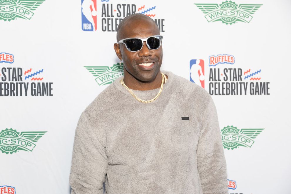 OAKLAND, CALIFORNIA - FEBRUARY 14: Terrell Owens arrives at 2025 Ruffles NBA All-Star Celebrity Game at Oakland Arena on February 14, 2025 in Oakland, California.